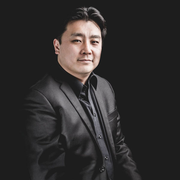 Dr Kenji Fujimura